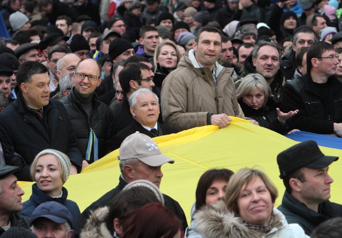 Как Кличко, Шовковский и другие украинские спортсмены реагируют на Евромайдан
