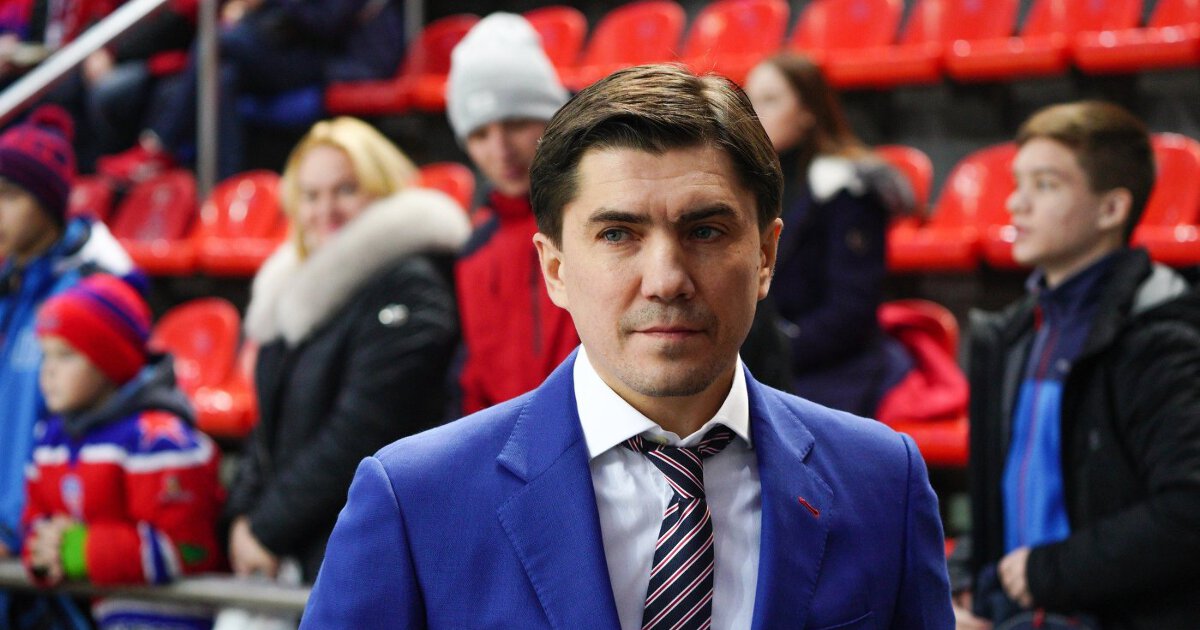 Главный тренер ЦСКА по хоккею