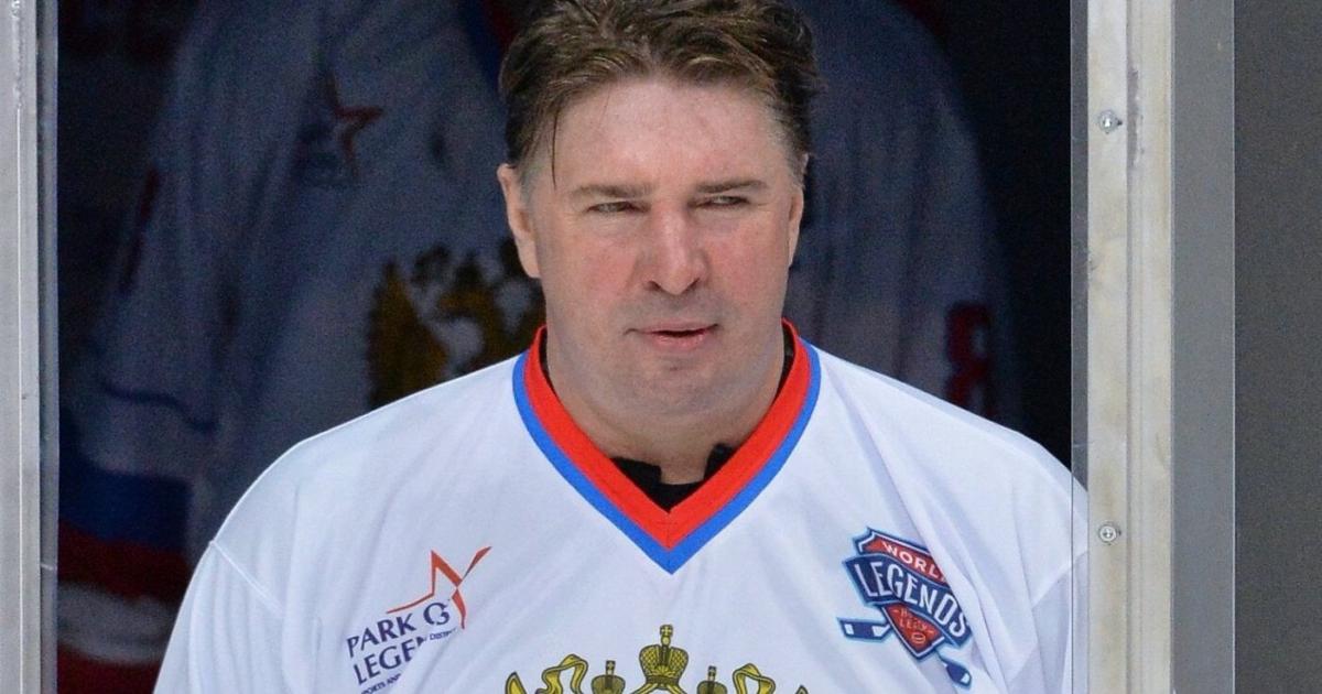 Пин на доске Знаменитости Хоккеисты, Хоккей, Футбол