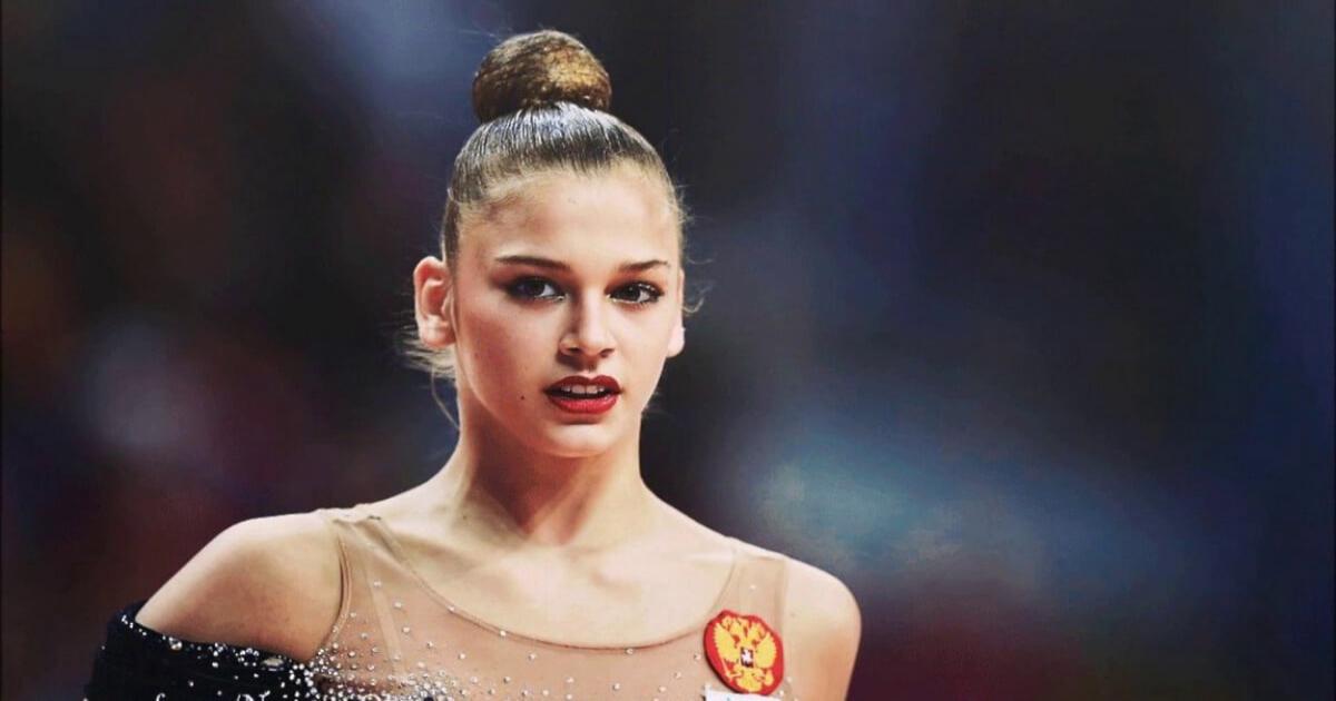 Gold-winning Russian gymnast’s Insta is blowing up! Gymnastics, Beauty, Gymnasti