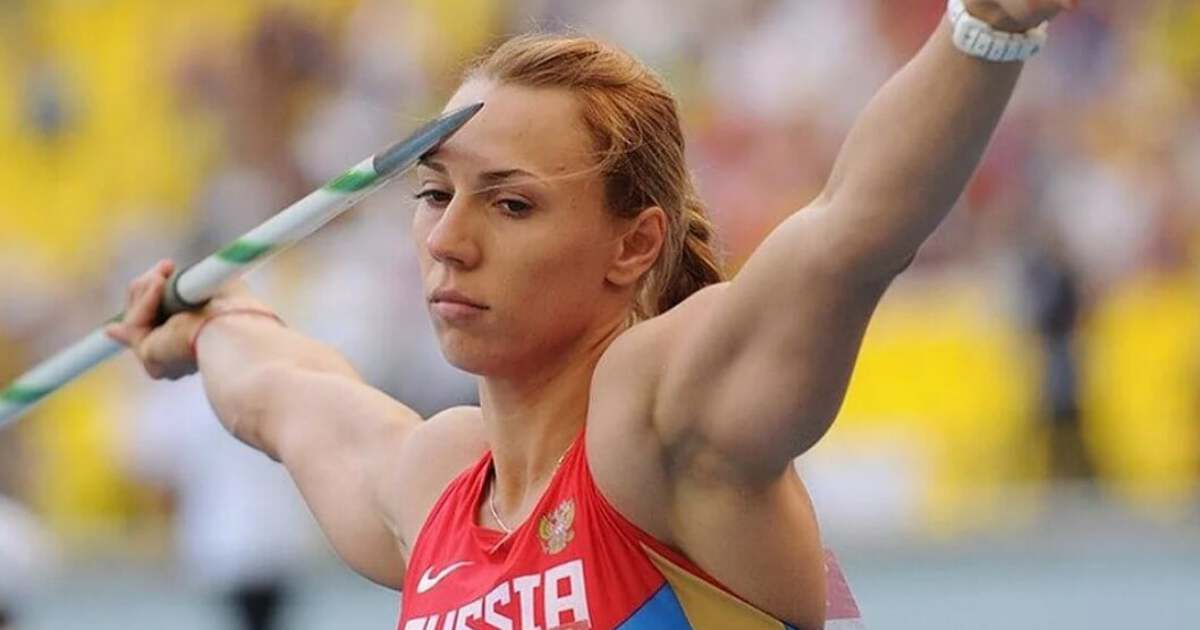 Метательница копья Мария Абакумова