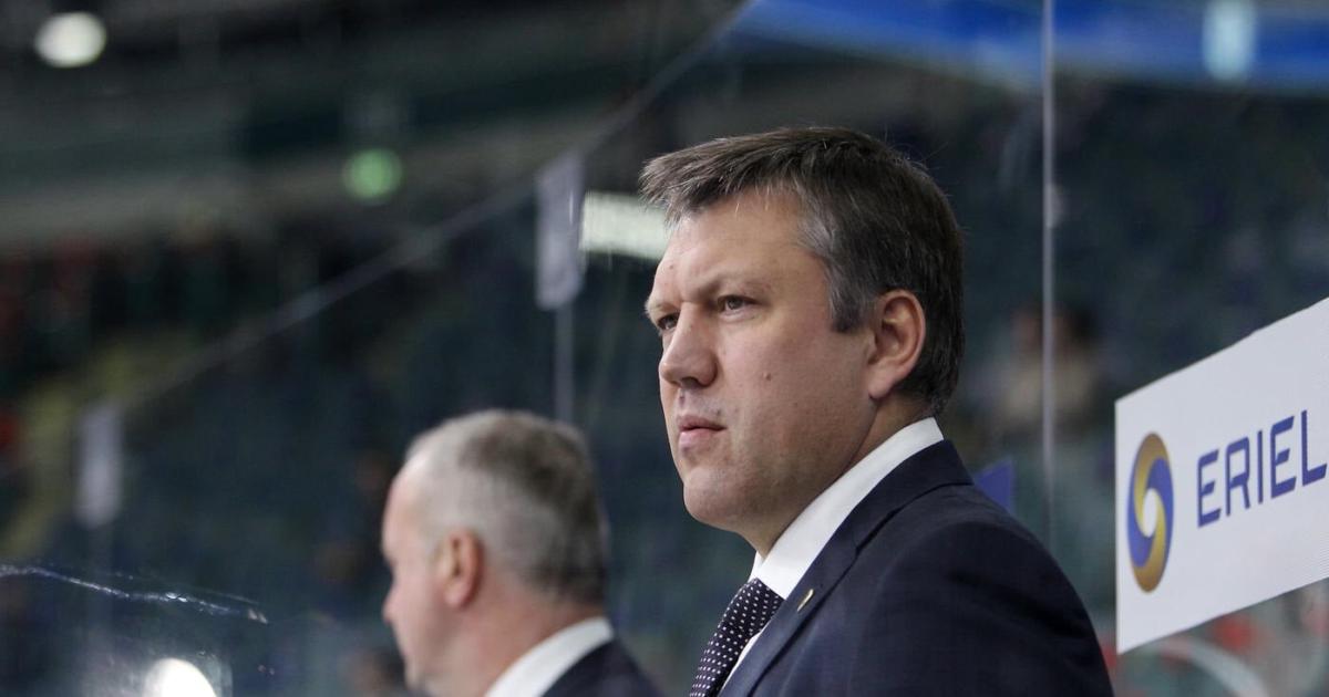 Буду стараться, чтобы чудеса в КХЛ почаще случались" Вячеславу Буцаеву - 50!