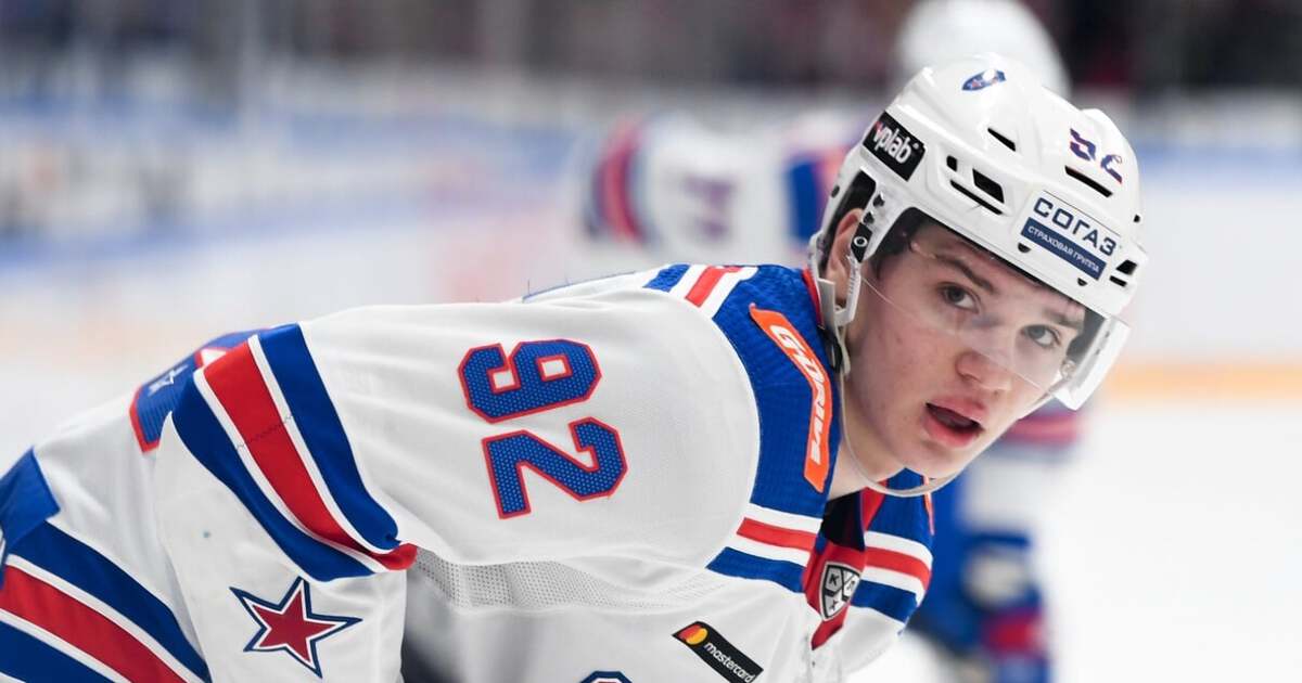 Василий Подколзин хоккеист сборной России