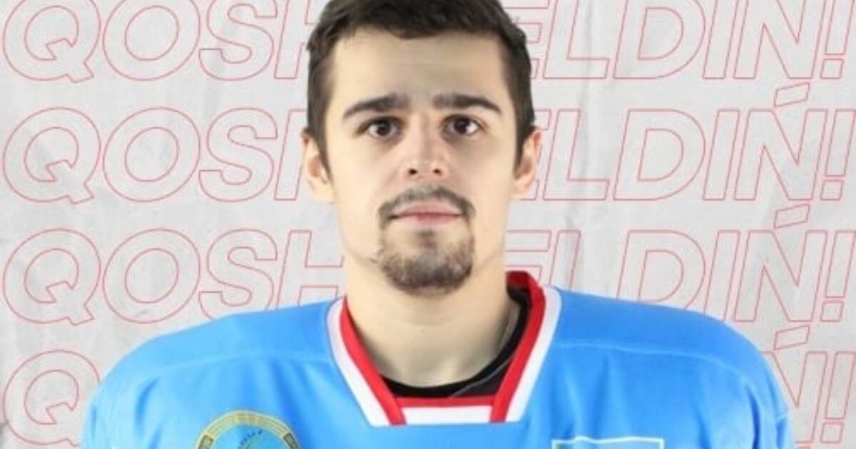 Павел Зыков хоккеист
