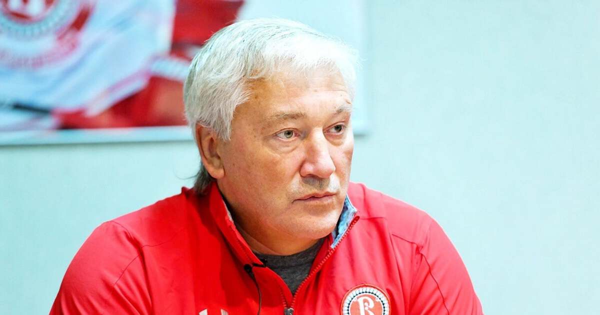 Кравец тренер хоккей
