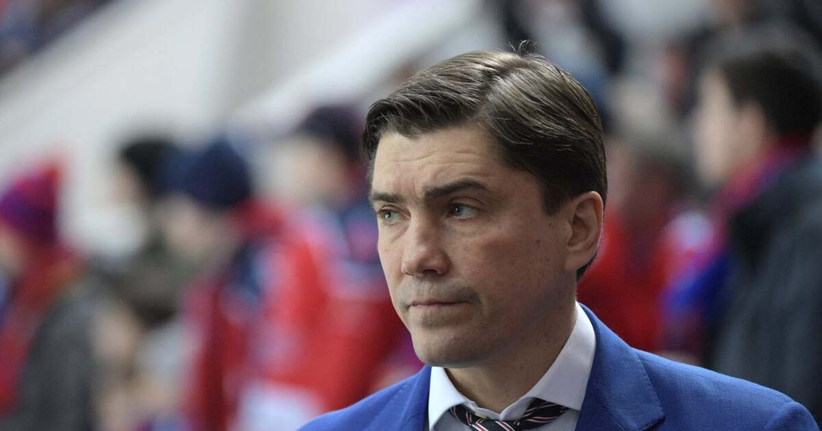Тренер ЦСКА хоккей Игорь Никитин