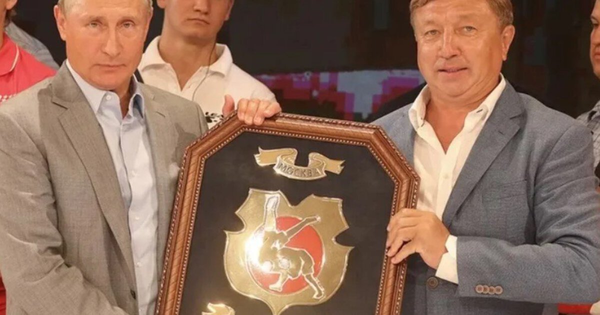 Президент самбо