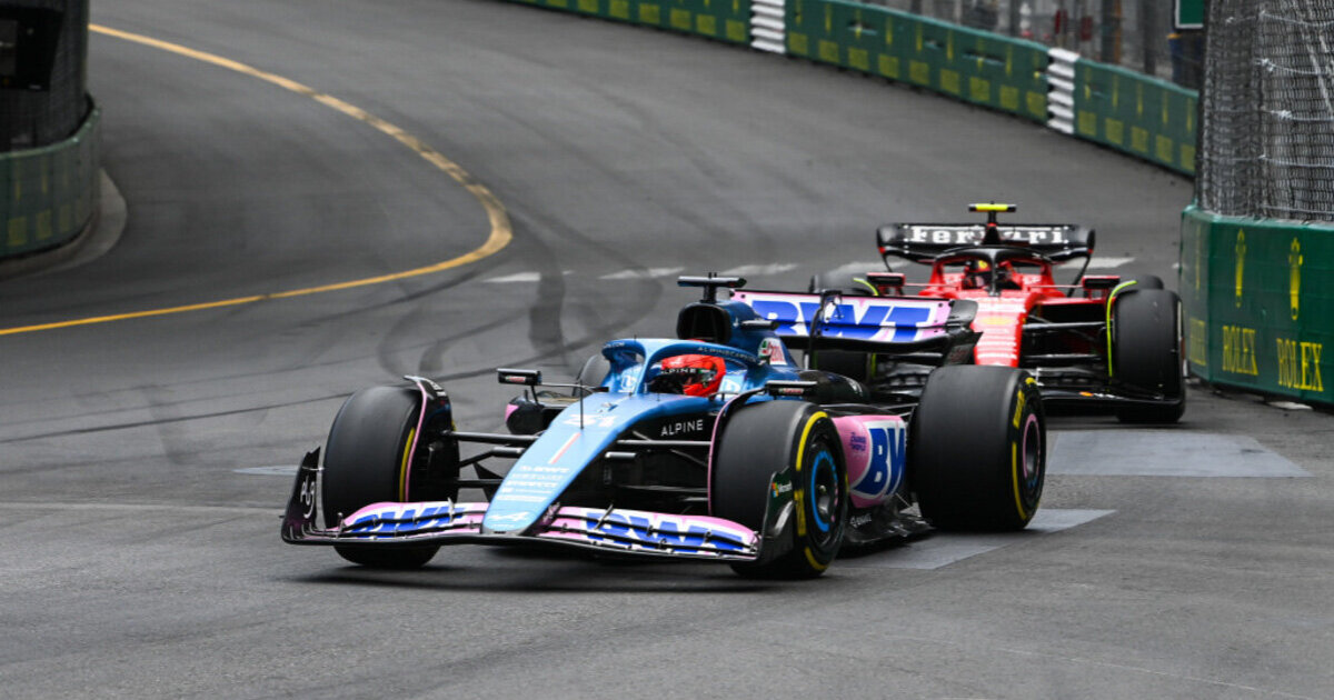 Команда f1 Renault