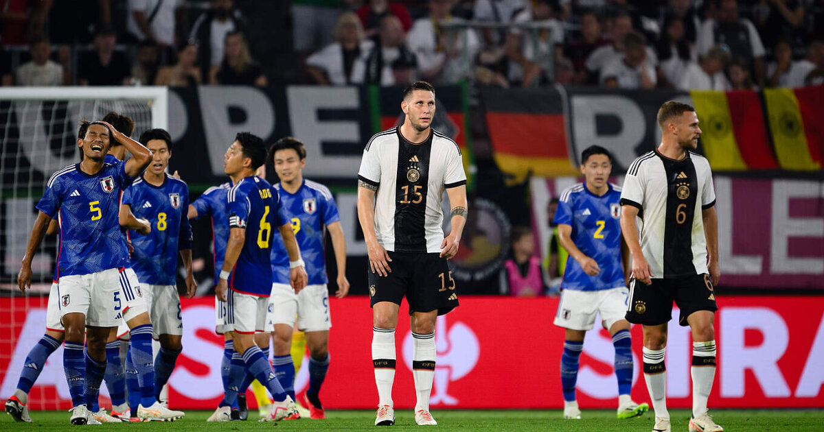 Футбольная команда Германии deutscher Fussball Bund