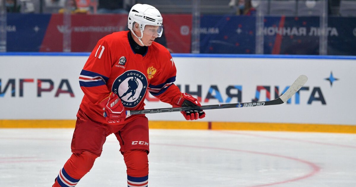 Хоккей Россия Якушев