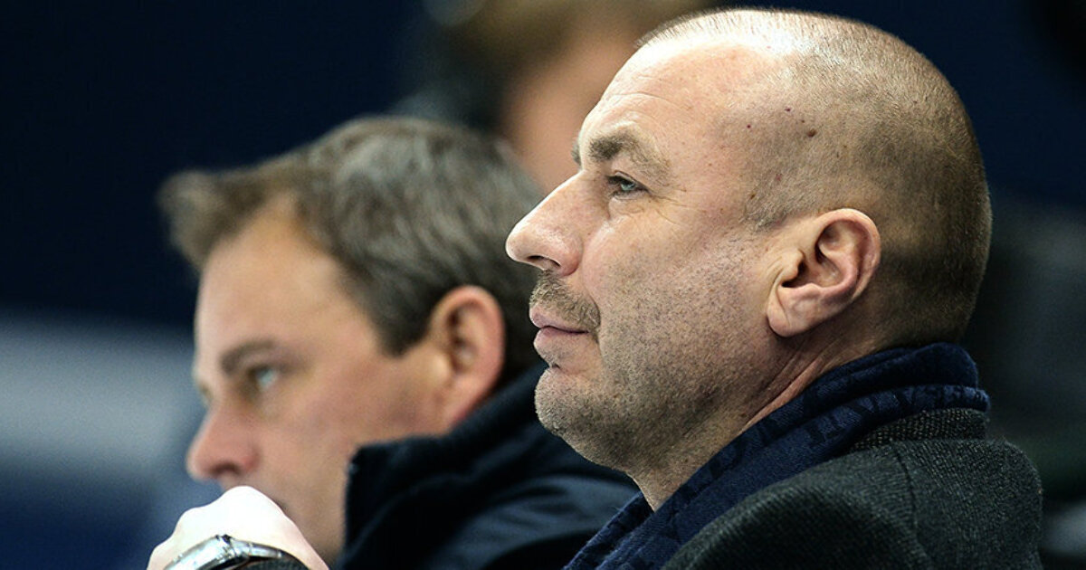 Тренер Александр Жулин