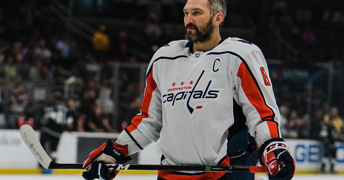 Пируэт танцы спб. Гимнастика проспект победы. Анна щербакова и егор гончаров. Пируэт лениногорск танцы. Case 2015 сериал.