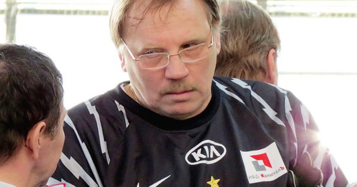 Прудников Алексей Павлович вратарь