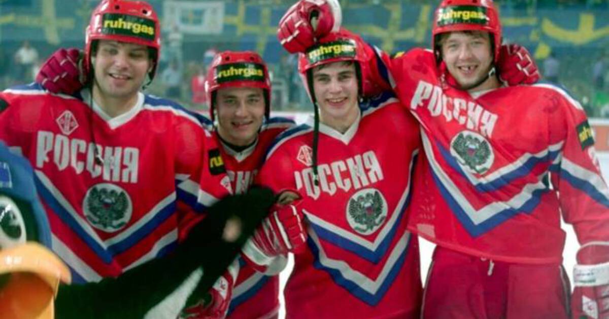 Хоккей 1993. Форма сборной России по хоккею в 1993 году. Хоккей 90 годов.
